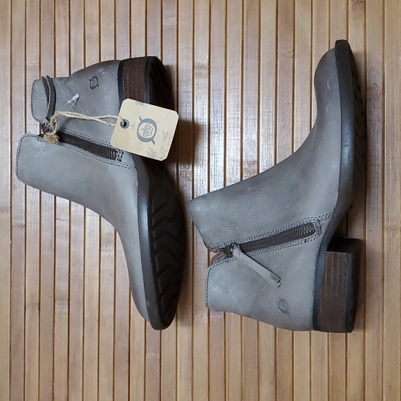Born, Women's Olio Ankle Boot, Gray, Size 6.5, NWT - Picture 7 of 11